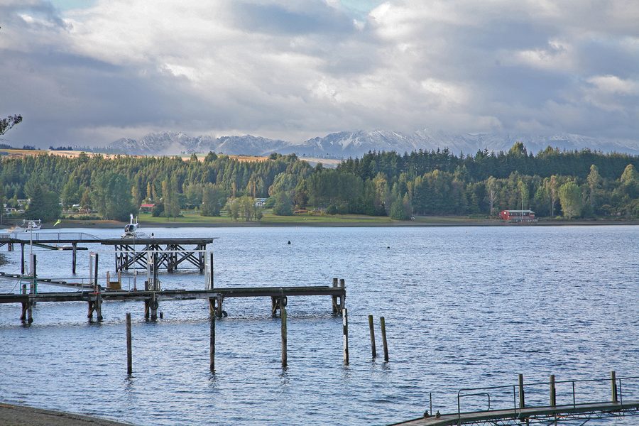 Te Anau au bord du lac Te Anau dans le Southland, Nouvelle-Zélande