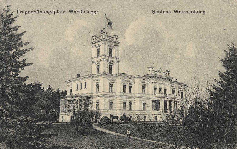 Château de Weissenburg sur le terrain d’entraînement militaire Warthelager près de Posen en 1915
