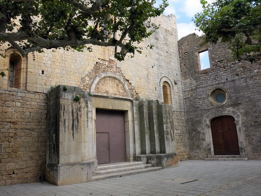 Canònica de Santa Maria de Vilabertran