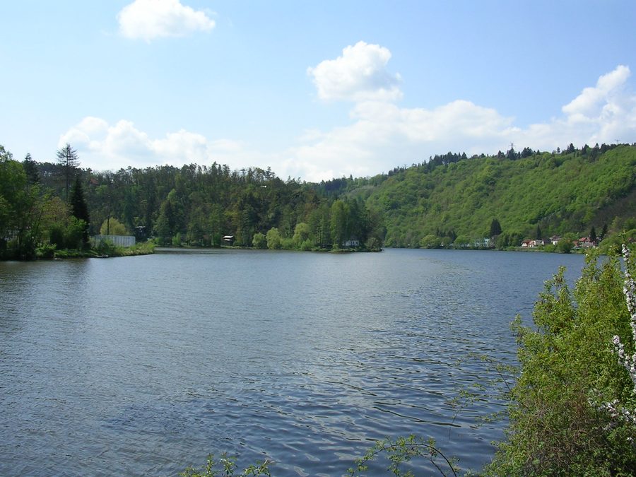 Confluent de la Vltava et de la Sázava près de Davle