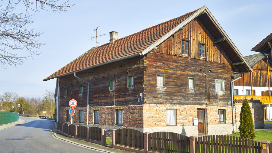 Maison de ferme d’une cour à quatre côtés à Egglfing am Inn