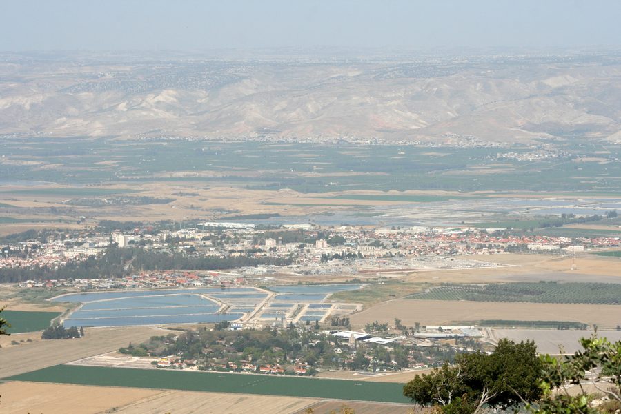 Kibbutz Reshafim in the foreground with Beit She'an in the background