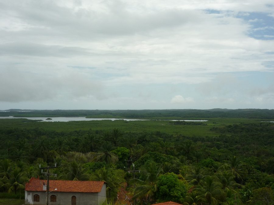 Vue sur la Baía de Camamu dans l’État brésilien de Bahia