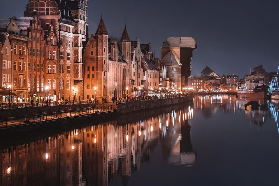 Krantor et la porte Marien à Gdańsk, ville portuaire historique