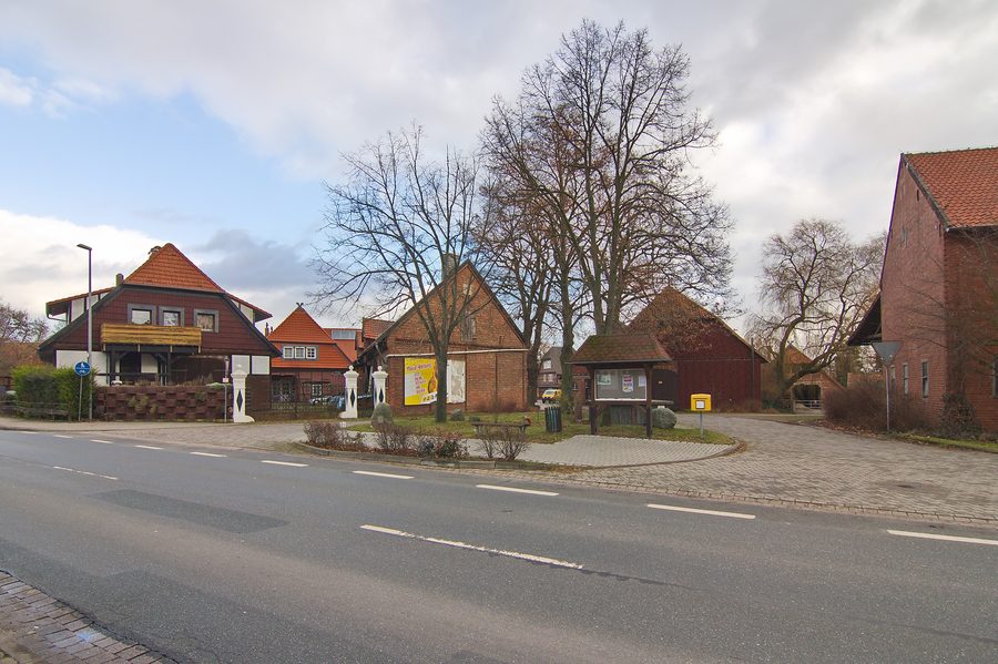 Vue du village à Oelerse, un quartier d’Edemissen en Basse-Saxe