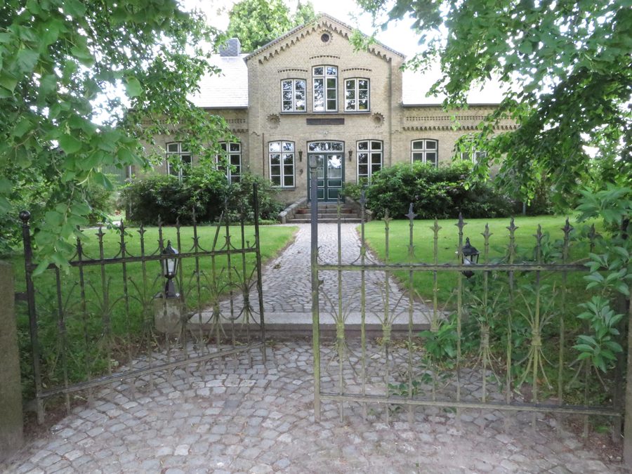 Maison historique de 1872 dans la rue Himmelberg à Tastrup