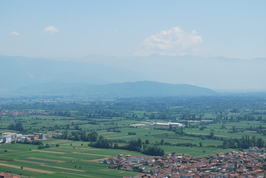Vallée de Polog avec le mont Suva Gora à l’arrière-plan.