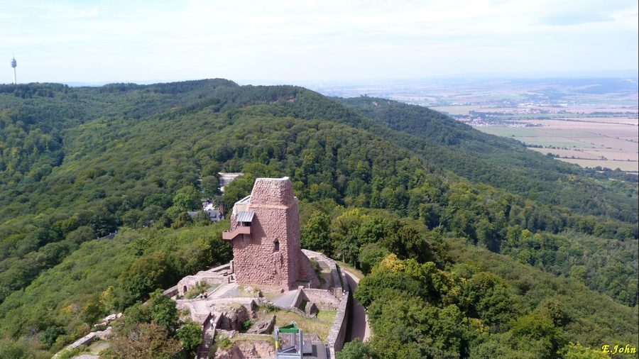Kyffhäuser, tour de télévision sur le Kulpenberg et ruine de Rothenburg