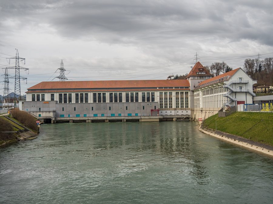 Centrale de Gösgen sur le canal de l’Aar près de Niedergösgen