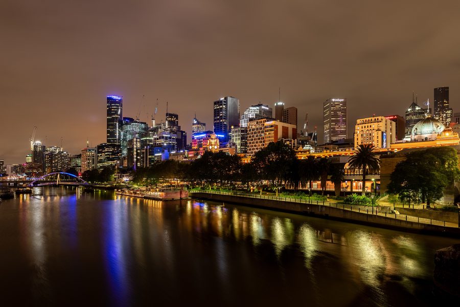 Rues et bâtiments du centre-ville de Melbourne dans le CBD.