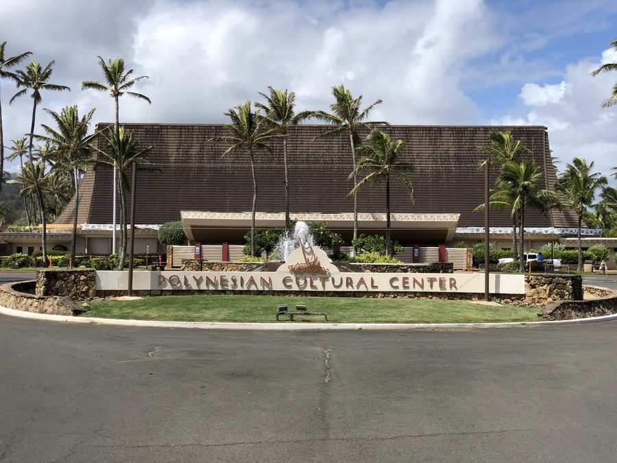 Façade du Polynesian Cultural Center à Laie, Oahu, Hawaii