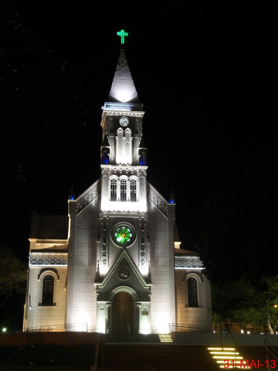 Matriz de São Domingos, une église à Catanduva