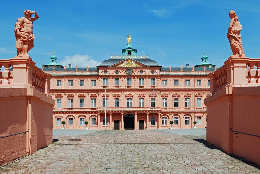 Entrée de la cour d’honneur du château résidentiel de Rastatt