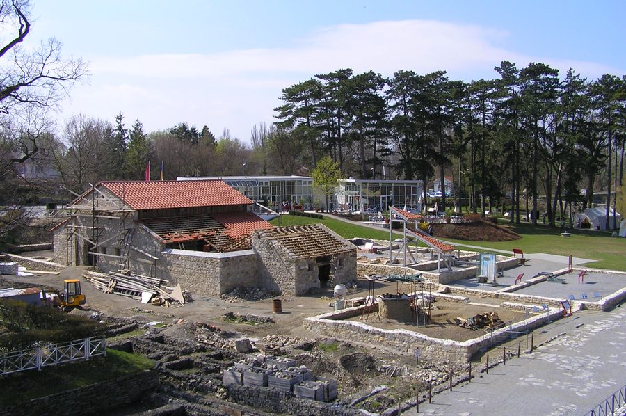 Maison romaine reconstruite au musée en plein air de Carnuntum à Petronell