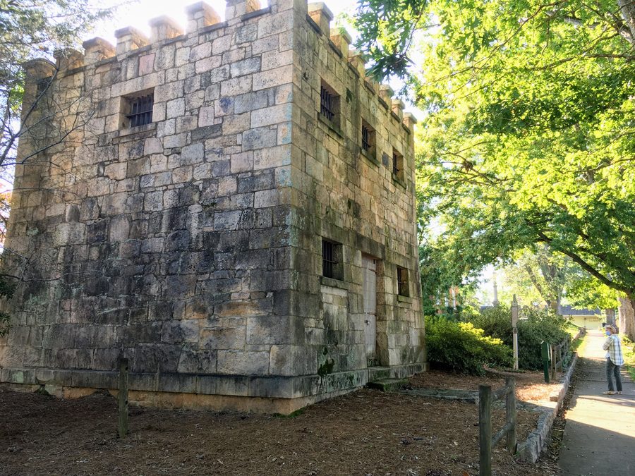Ancien bâtiment historique de la prison du comté de Greene à Greensboro, en Géorgie