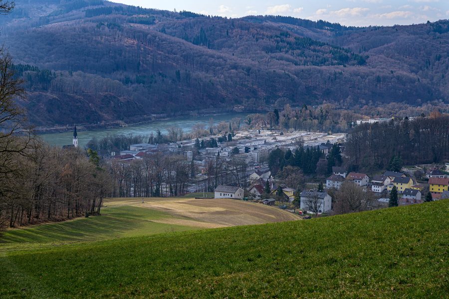 Gartenstadt I à Puchenau avec le Danube et le Kürnbergerwald