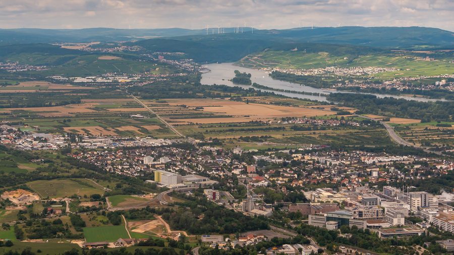 Vue d'Ingelheim am Rhin vers le Binger Loch