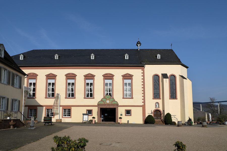 Ancienne abbaye de Machern sur la Moselle