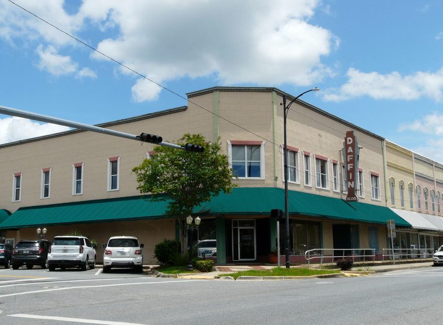The Daffin Building dans le quartier historique de Marianna, dans le centre-ville de Marianna, en Floride