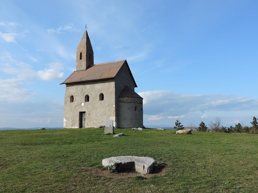 Église Saint-Michel à Dražovce près de Nitra