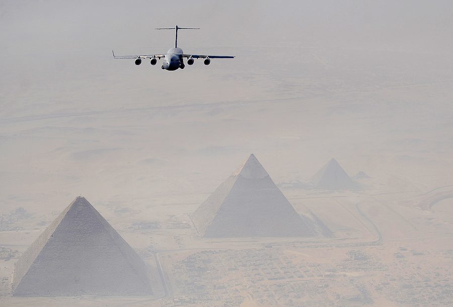 Pyramides et paysage dans la région du Caire et de Gizeh