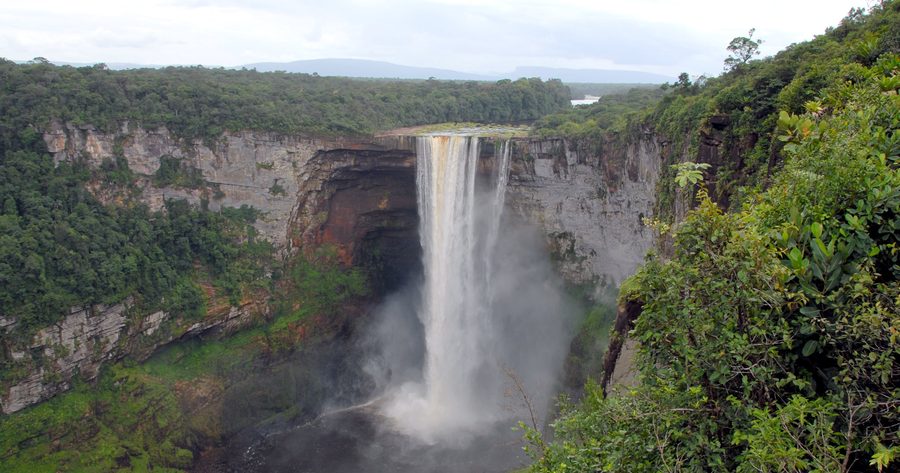 Chutes Kaieteur au Guyana