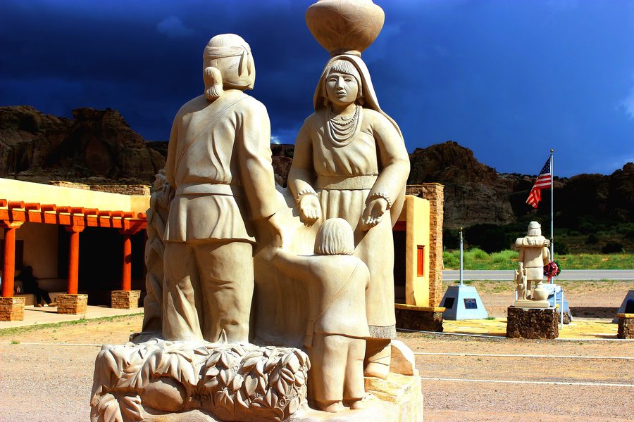 Bus de visite du Haaku Museum à Plaza Acoma Pueblo, Nouveau-Mexique