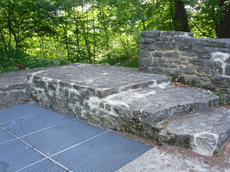 Ruines de l’Asseburg près de Wittmar en Basse-Saxe