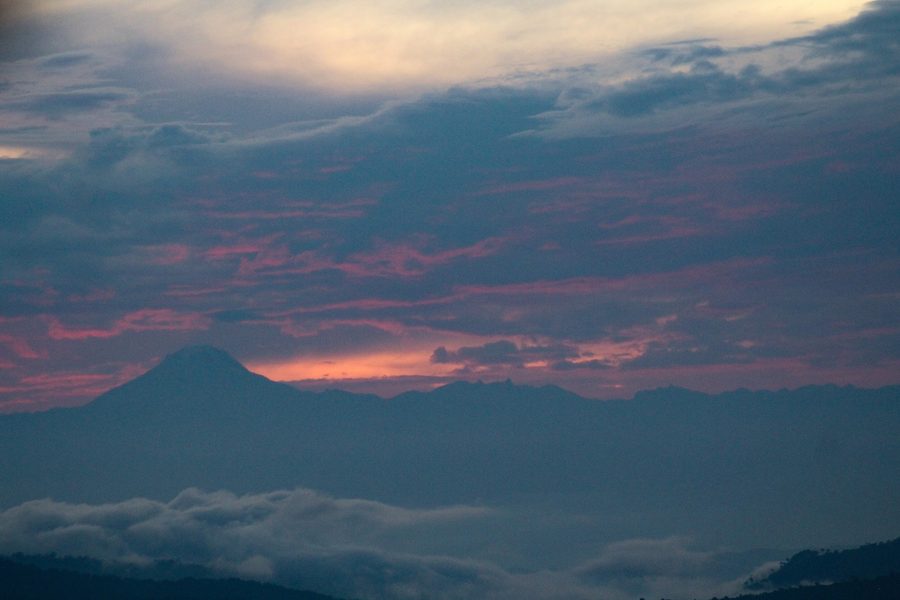 Nevado del Tolima au coucher du soleil, vu depuis La Mesa, Cundinamarca