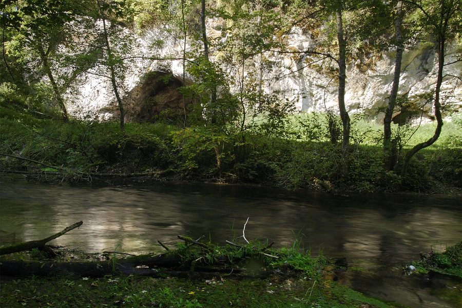 Bittelschießer Täle avec la Lauchert dans le Jura souabe