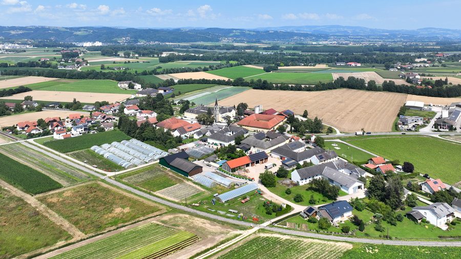 Vue de Pupping depuis le sud-ouest en Haute-Autriche