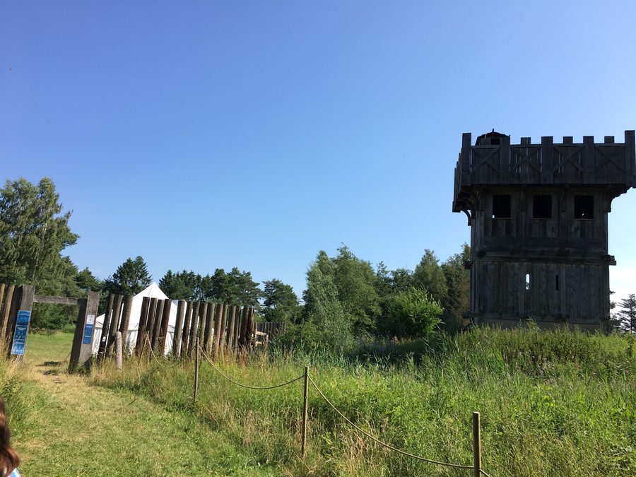 Tour et entrée au Ulvsborg Historisk Værksted