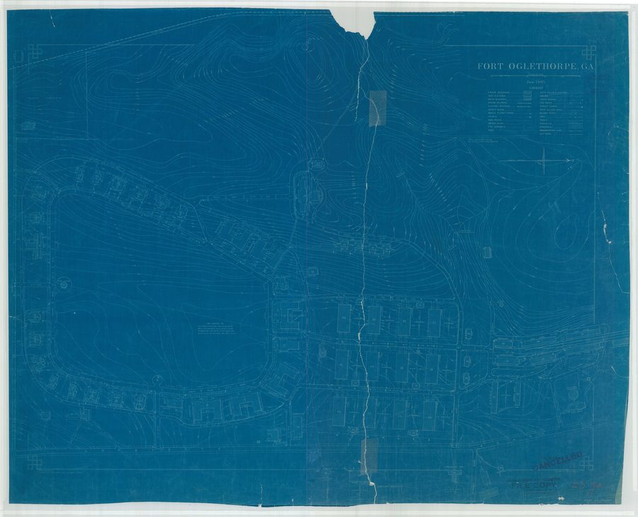 Terrain de parade historique avec rues et bâtiments à Fort Oglethorpe, Géorgie