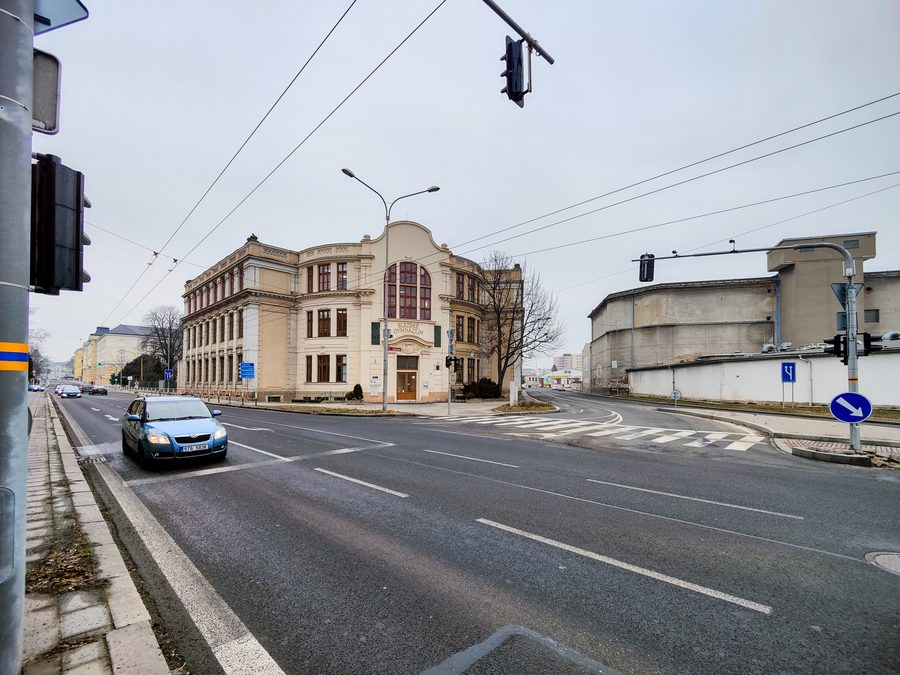 Scène de rue à Opava dans le district d’Opava, en Tchéquie