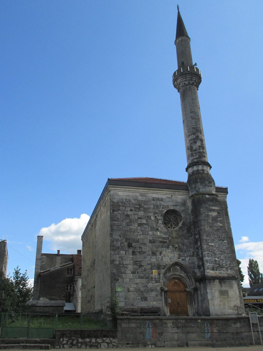 Mosquée Fethija historique à Bihać