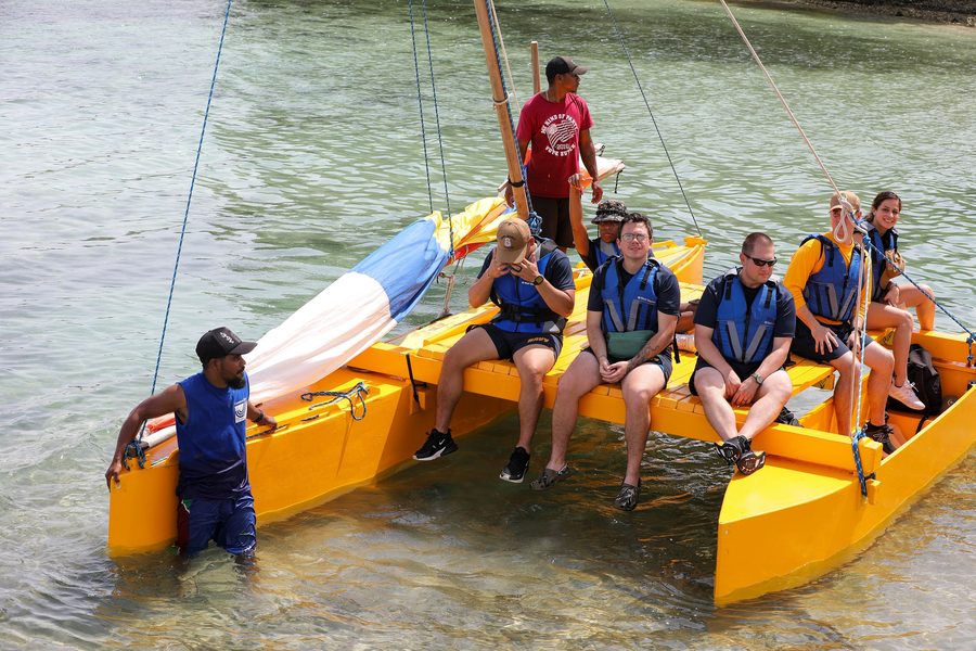 Pirogues traditionnelles aux îles Marshall