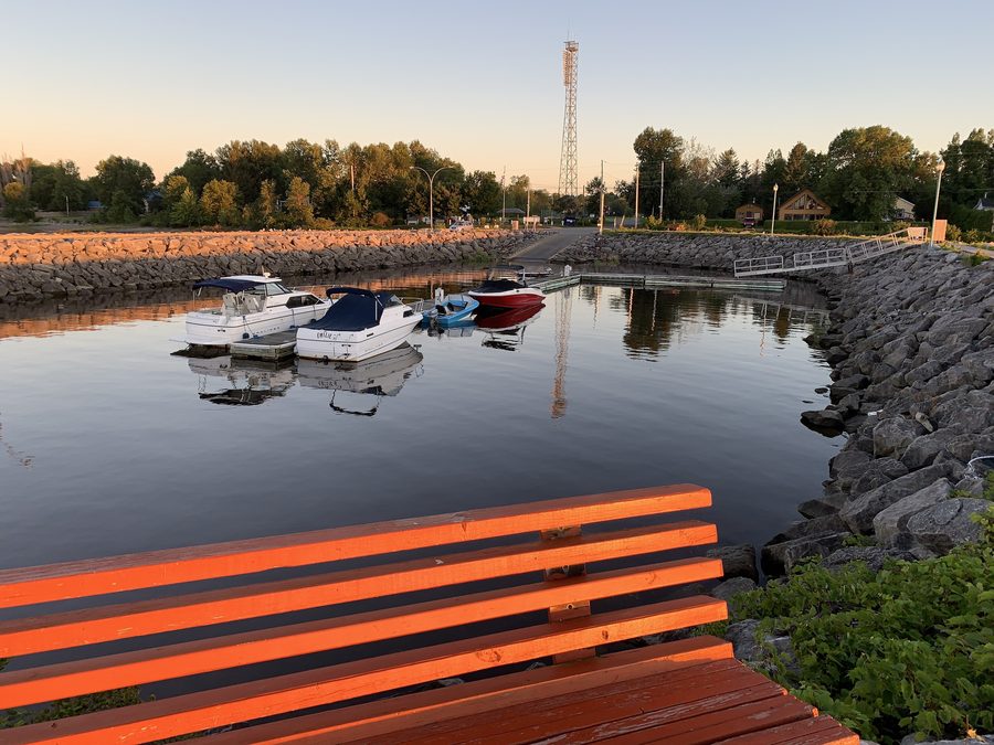 Le port de Grondines sur le fleuve Saint-Laurent.